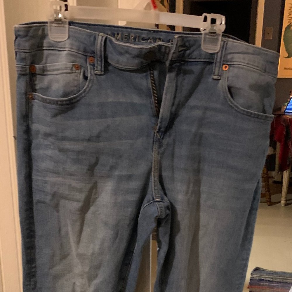 American Eagle Blue Wash Skinny Jeans 36x32 NWT